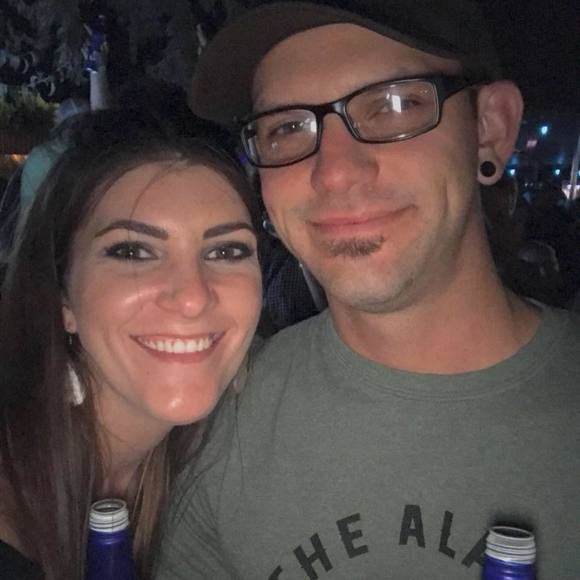 Meet your Posher, Aubrey - Picture 1 of 1